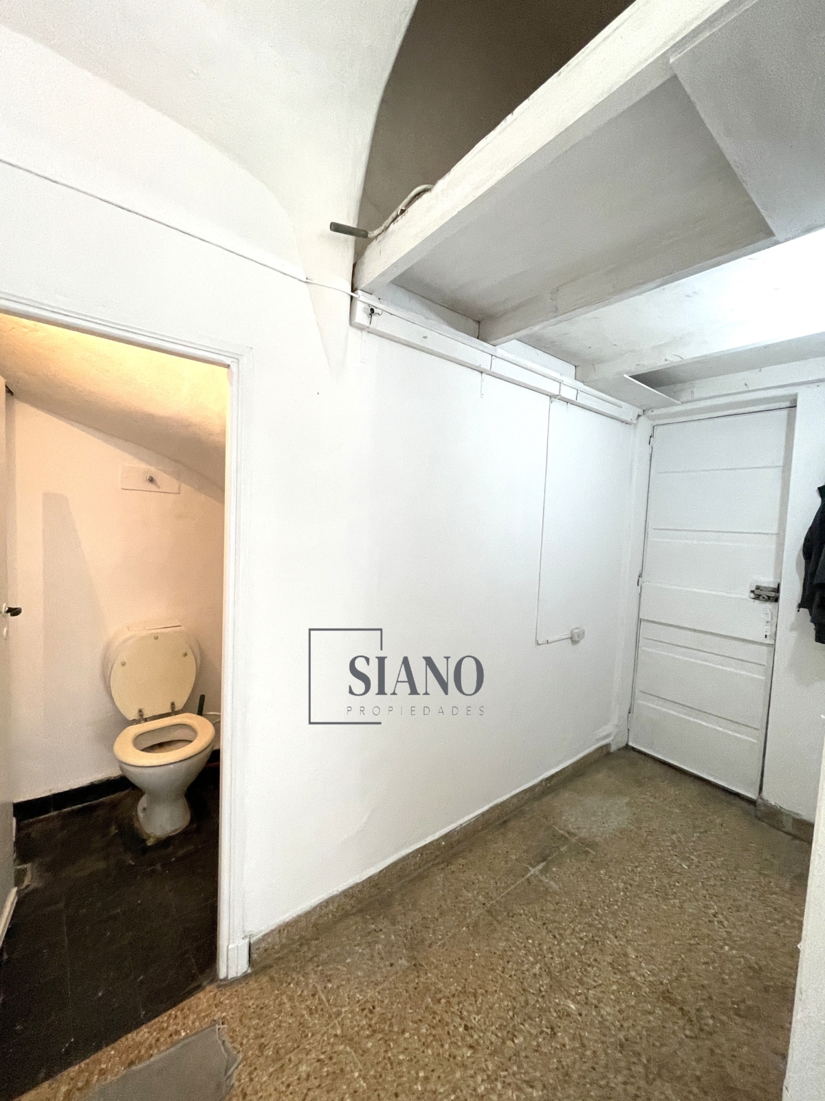 Despósito y Baño