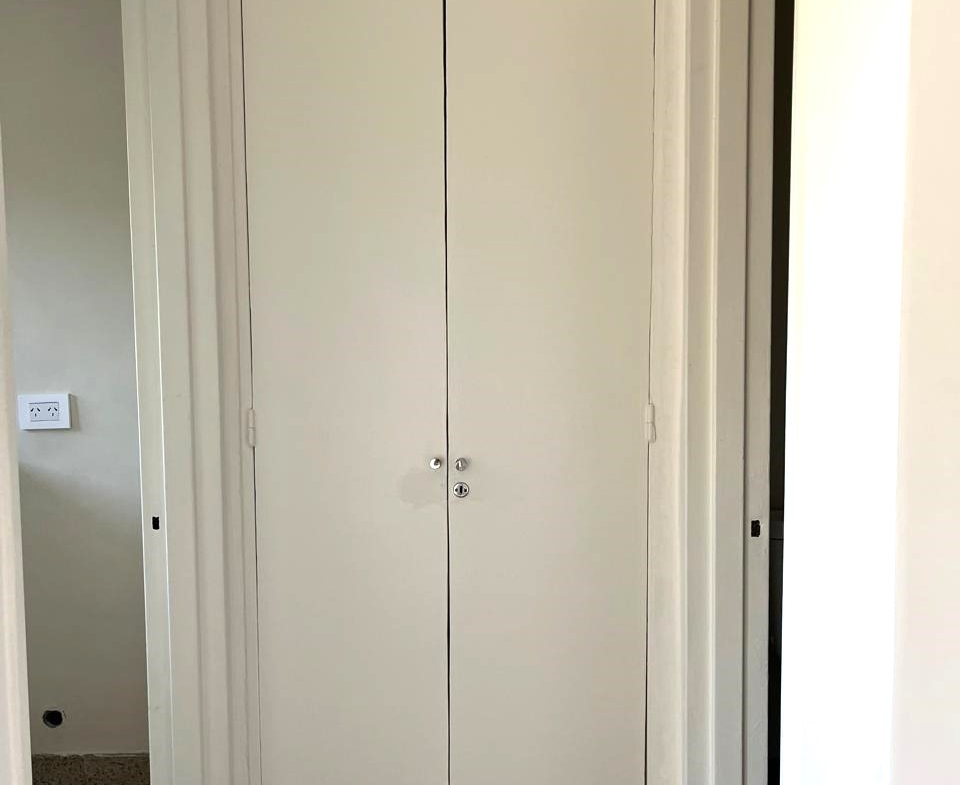 960